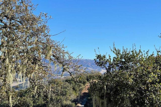 17114 Cachagua Road, Carmel Valley, CA 93924