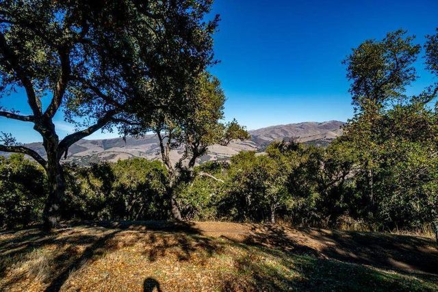 17114 Cachagua Road, Carmel Valley, CA 93924
