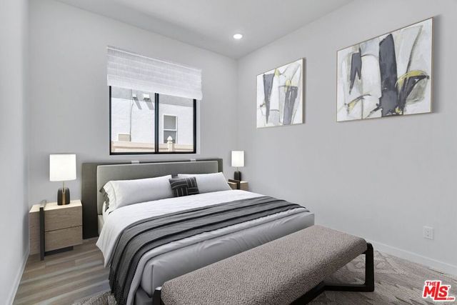 5622 Willowcrest Avenue, North Hollywood, CA 91601