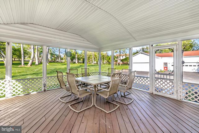 60 PAUL CIR, Glen Mills, PA 19342