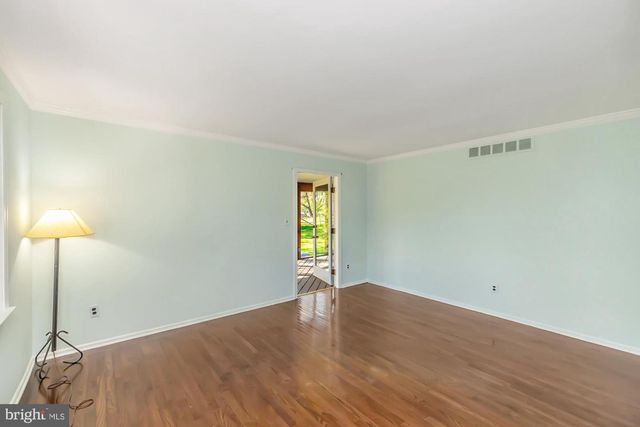 60 PAUL CIR, Glen Mills, PA 19342