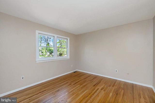 60 PAUL CIR, Glen Mills, PA 19342