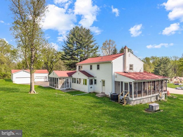 60 PAUL CIR, Glen Mills, PA 19342