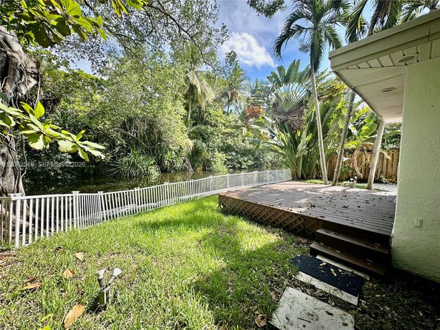 22 SE 11th St 22, Fort Lauderdale, FL 33316