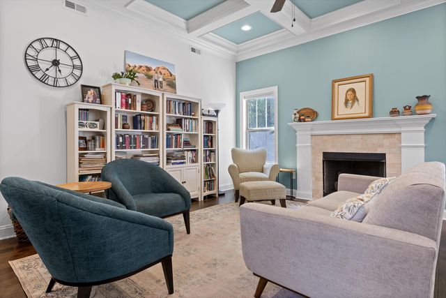 2452 Waterhaven Drive, Chattanooga, TN 37406