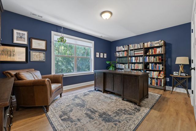 2452 Waterhaven Drive, Chattanooga, TN 37406