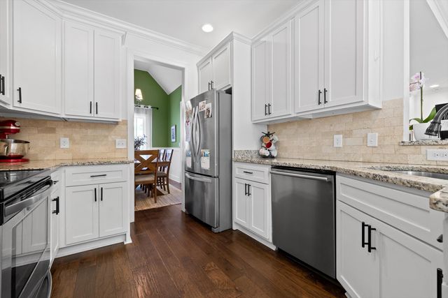 2452 Waterhaven Drive, Chattanooga, TN 37406