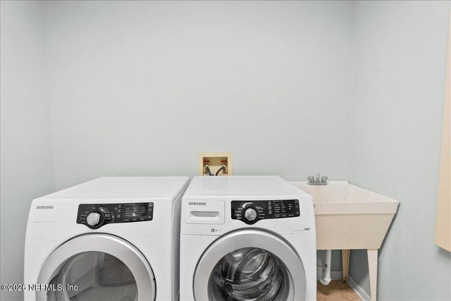 12124 WEATHERWOOD ESTATES Drive W, Jacksonville, FL 32223