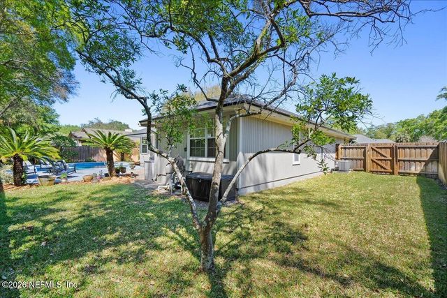 12124 WEATHERWOOD ESTATES Drive W, Jacksonville, FL 32223