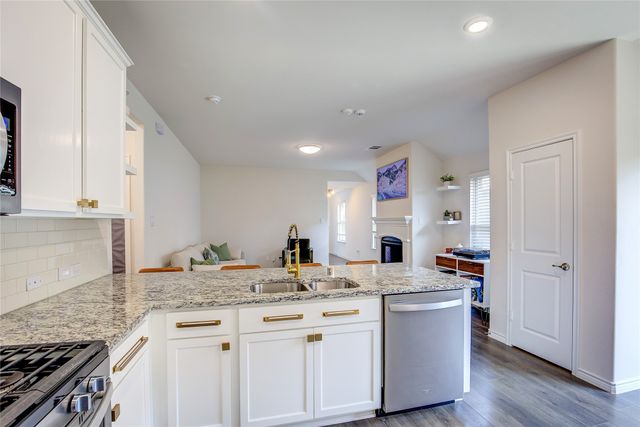 2529 Pettus Drive, Forney, TX 75126
