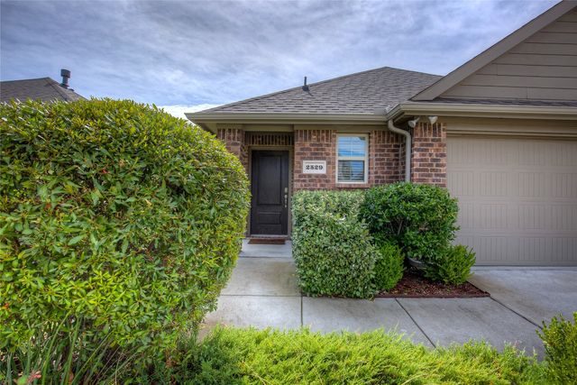 2529 Pettus Drive, Forney, TX 75126