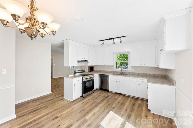 240 Old Limestone Road E, York, SC 29745