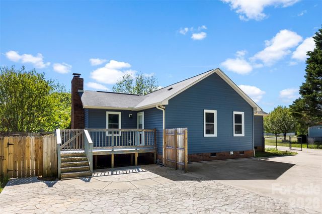 240 Old Limestone Road E, York, SC 29745