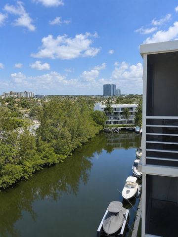 3660 NE 166th St 805, North Miami Beach, FL 33160