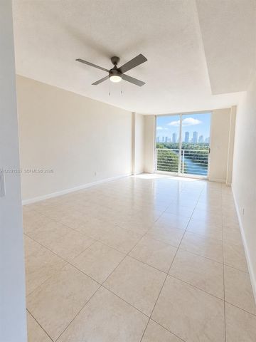 3660 NE 166th St 805, North Miami Beach, FL 33160