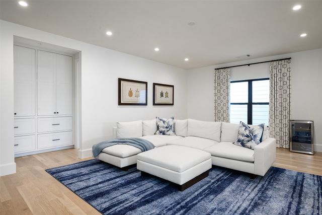 5722 Orchid Lane, Dallas, TX 75230