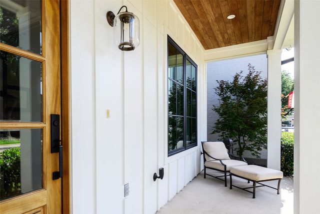 5722 Orchid Lane, Dallas, TX 75230