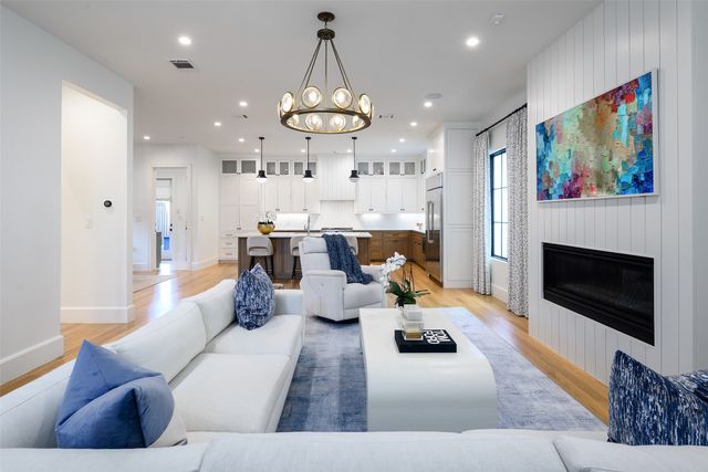 5722 Orchid Lane, Dallas, TX 75230