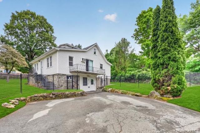 12 Hermitage Road, Brewster, NY 10509