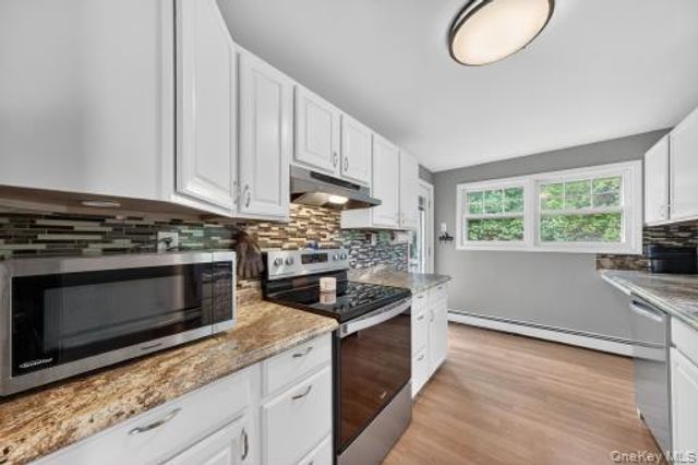 12 Hermitage Road, Brewster, NY 10509