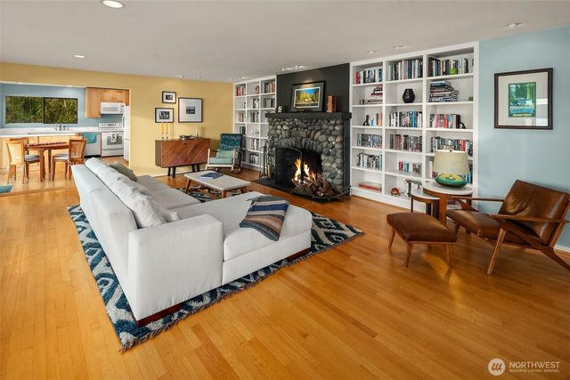 13415 Burma Road SW, Vashon, WA 98070