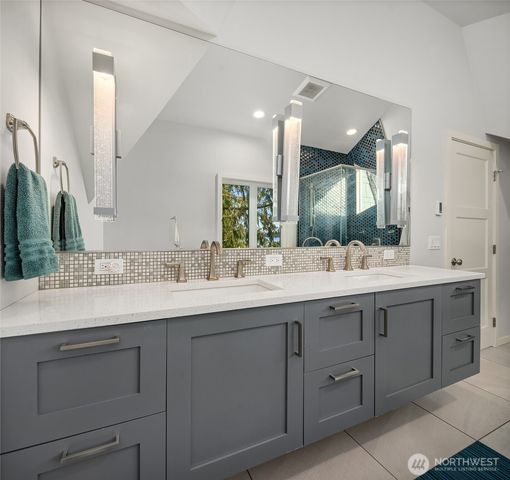 13415 Burma Road SW, Vashon, WA 98070