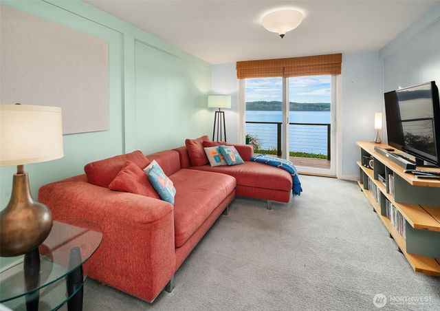 13415 Burma Road SW, Vashon, WA 98070