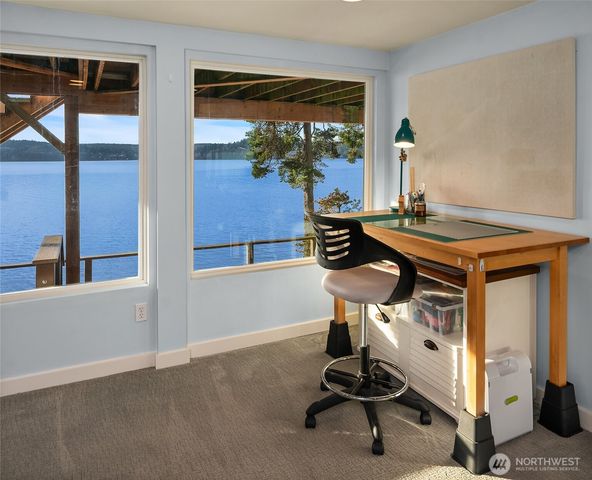 13415 Burma Road SW, Vashon, WA 98070