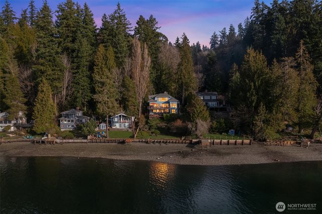 13415 Burma Road SW, Vashon, WA 98070