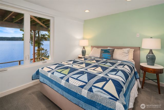 13415 Burma Road SW, Vashon, WA 98070