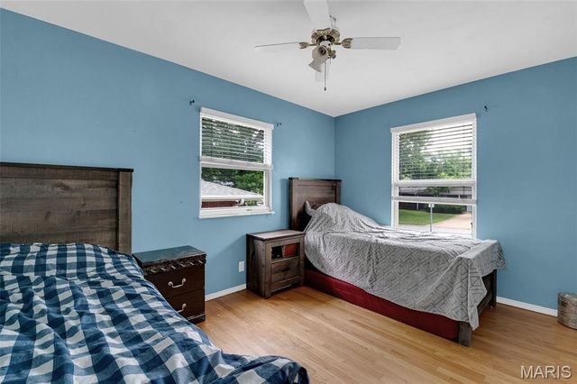 1117 Hawkstone Lane, St Louis, MO 63125