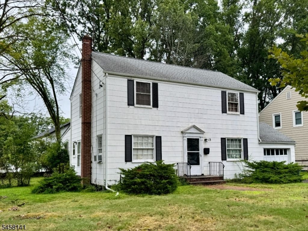 13 Wellington Rd, Livingston Twp., NJ 07039