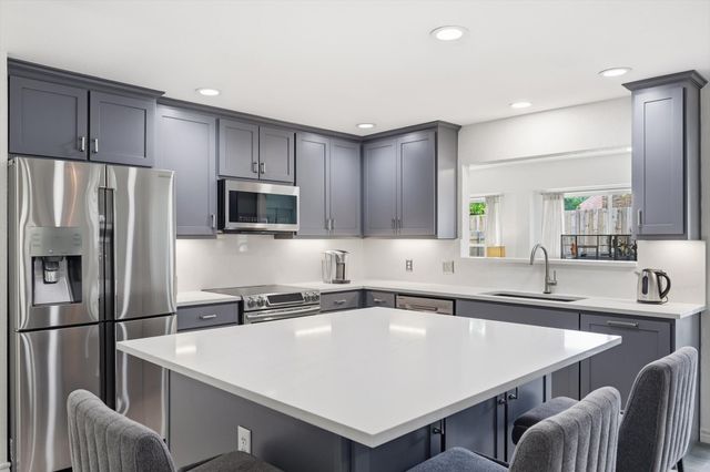 2317 Quail Lane, Grapevine, TX 76051