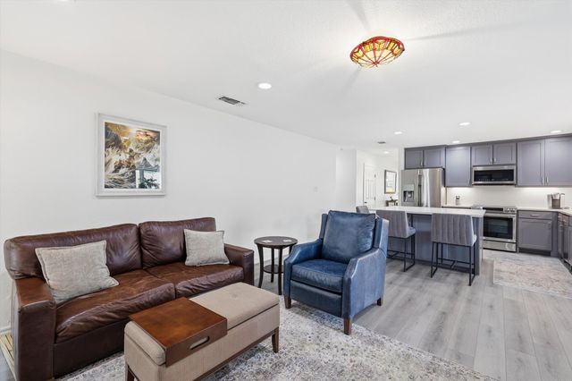 2317 Quail Lane, Grapevine, TX 76051