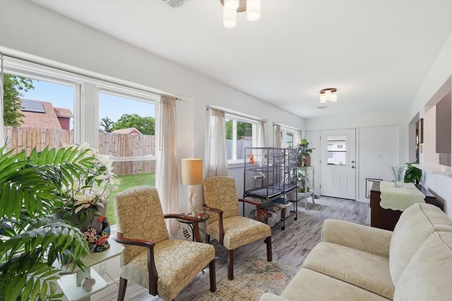 2317 Quail Lane, Grapevine, TX 76051