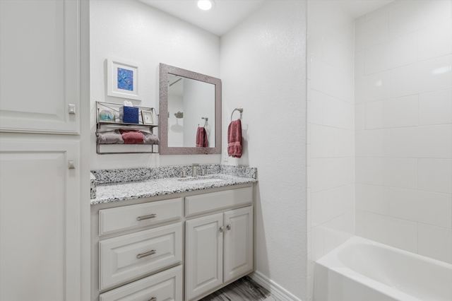 2317 Quail Lane, Grapevine, TX 76051