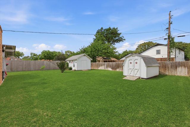 2317 Quail Lane, Grapevine, TX 76051