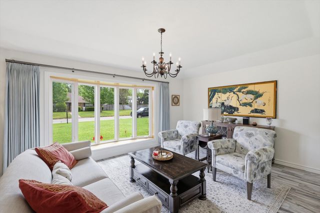 2317 Quail Lane, Grapevine, TX 76051