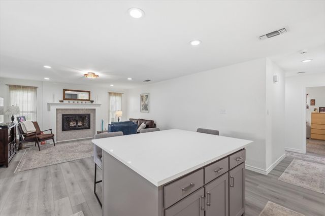 2317 Quail Lane, Grapevine, TX 76051