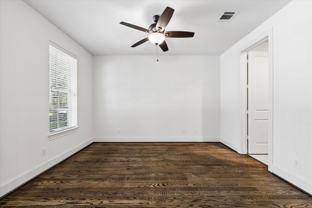 2733 Cortlandt Street, Houston, TX 77008