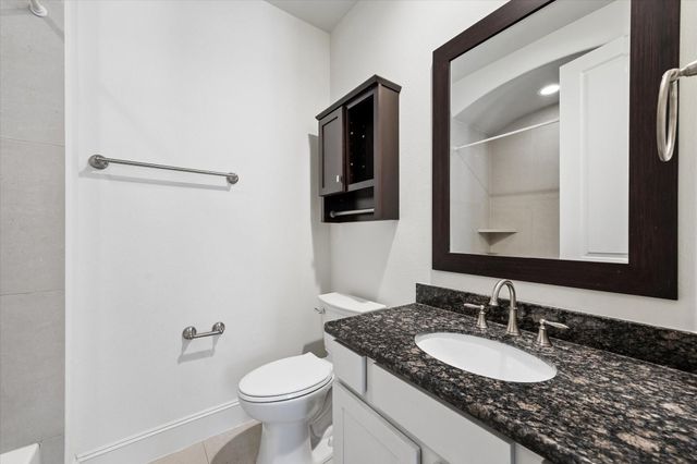 2733 Cortlandt Street, Houston, TX 77008