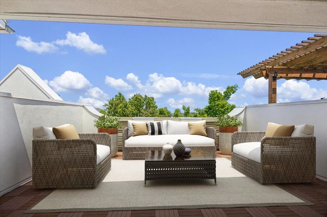 2733 Cortlandt Street, Houston, TX 77008