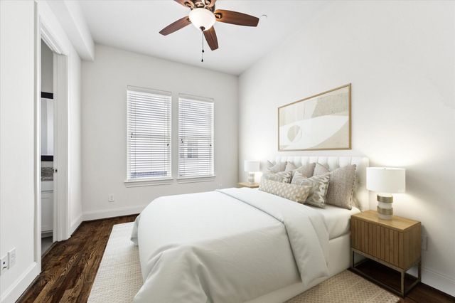 2733 Cortlandt Street, Houston, TX 77008