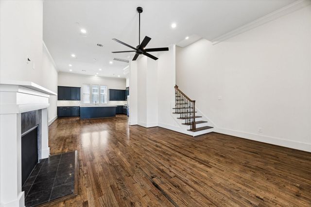 2733 Cortlandt Street, Houston, TX 77008