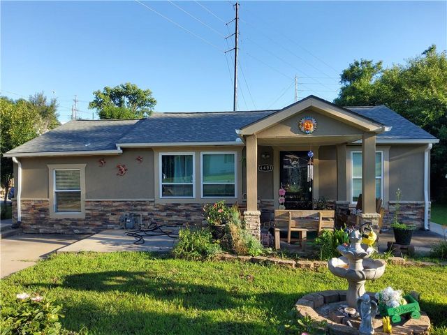 4401 Claudine Lane, Kansas City, KS 66102