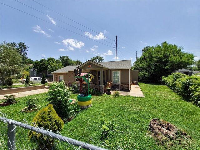 4401 Claudine Lane, Kansas City, KS 66102