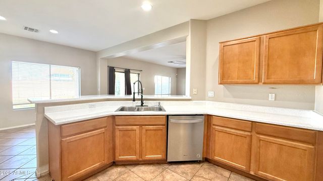 9012 W HESS Street, Tolleson, AZ 85353
