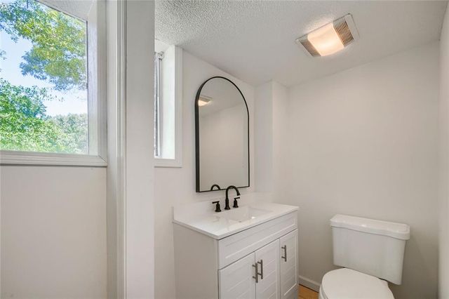 7418 Rountree Drive, Riverdale, GA 30274