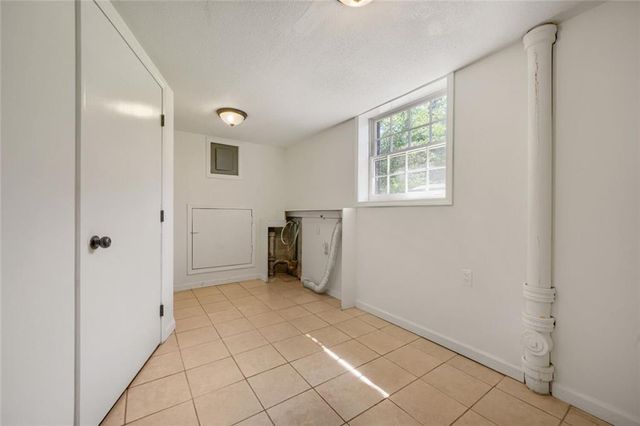 7418 Rountree Drive, Riverdale, GA 30274