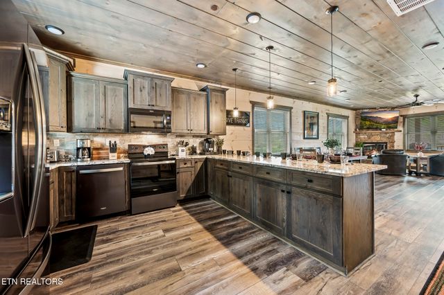 3140 Cherokee Valley Drive, Sevierville, TN 37862